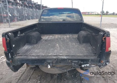 2000 Chevrolet S-10 Ls from USA, damaged, VIN 1GCCS19W7Y8309210